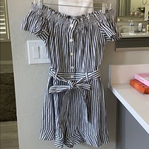 ZARA seer sucker short romper